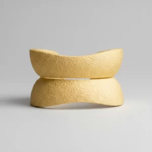 Bracelete Less is Boring